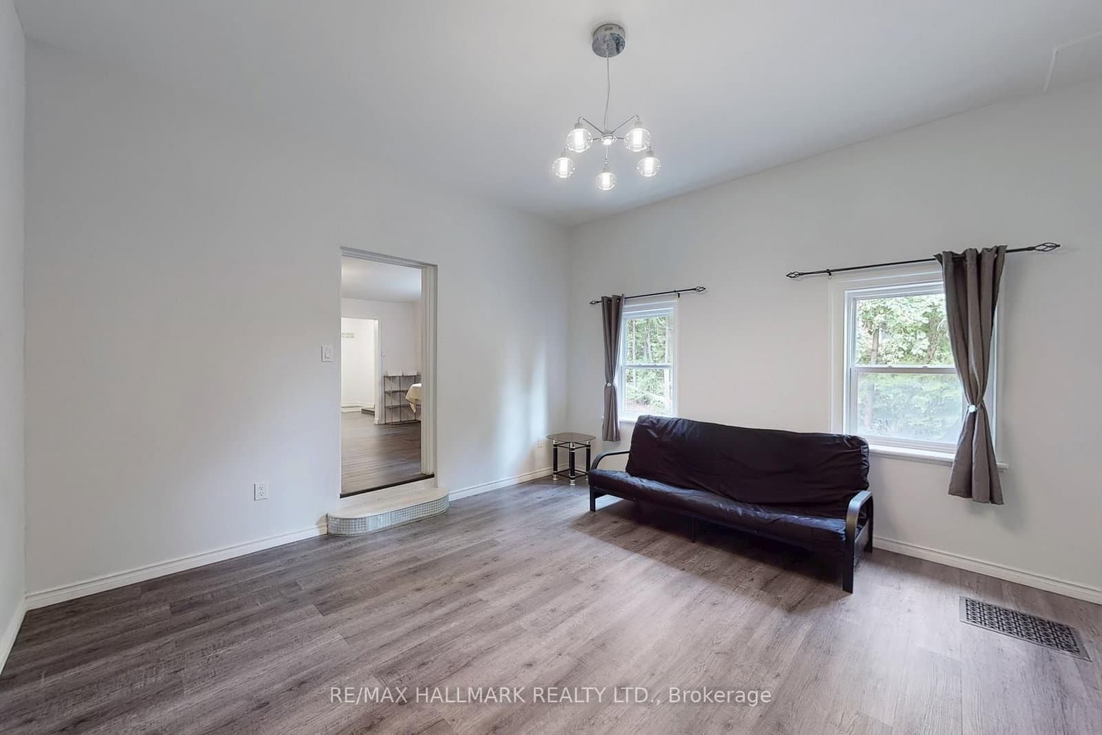 178 Barrie Street thumbnail 39