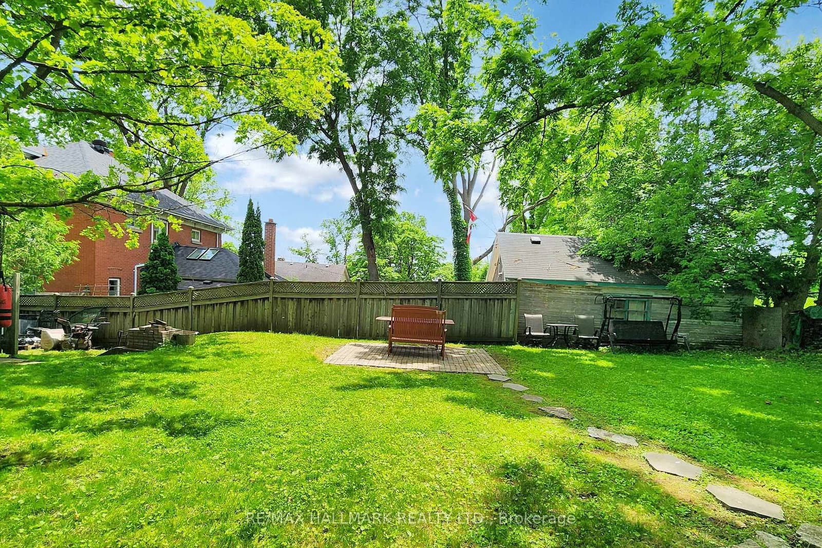 178 Barrie Street thumbnail 48