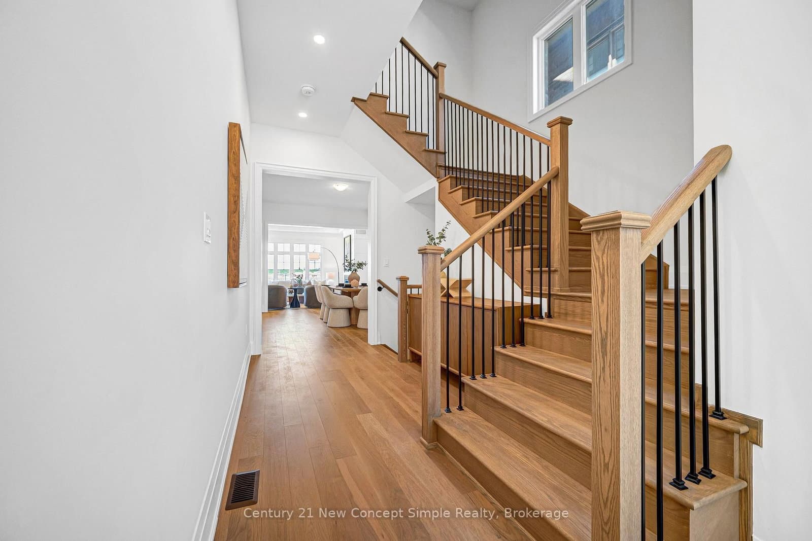 178 Leslie Richards Street thumbnail 4
