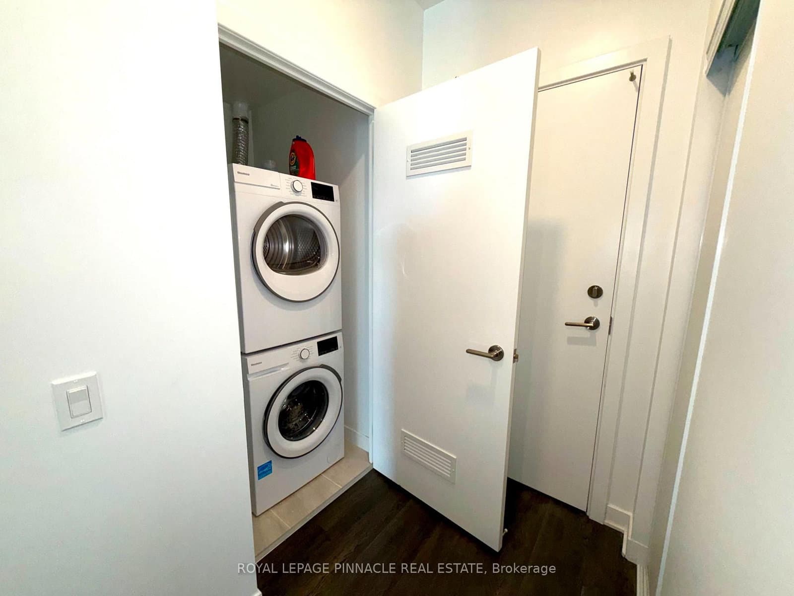 10 FLAVELLE Trail, Unit 1303 thumbnail 7