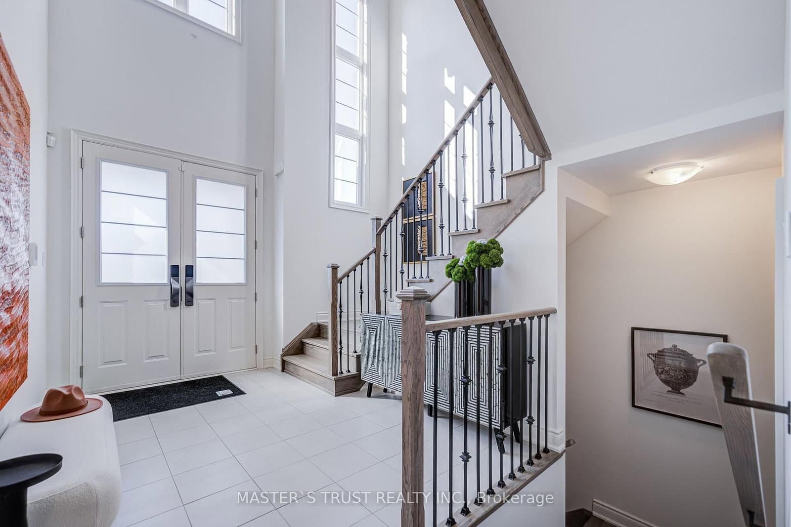 155 Prairie Rose Drive thumbnail 2