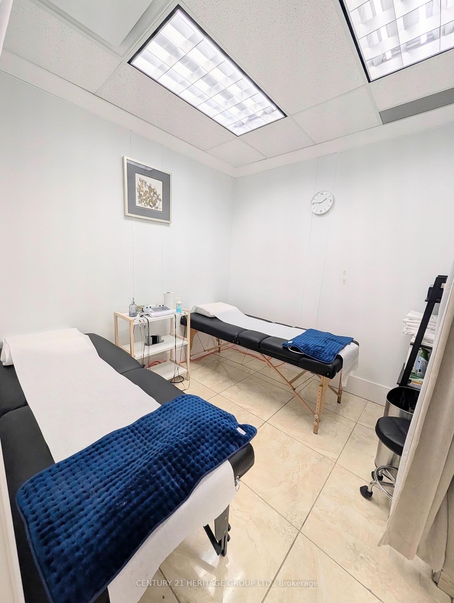 7181 Yonge Street, Unit 2 thumbnail 6