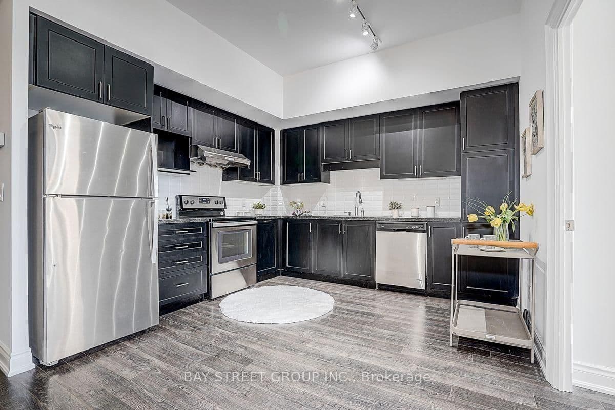 33 Clegg Road, Unit 903 thumbnail 14