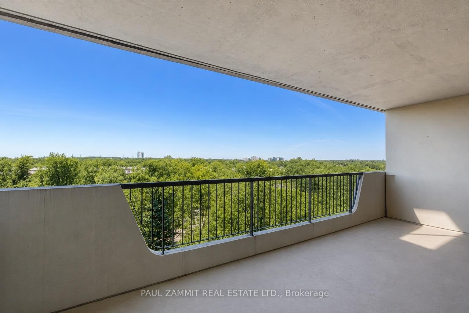 7811 Yonge Street, Unit 701 - Image 1