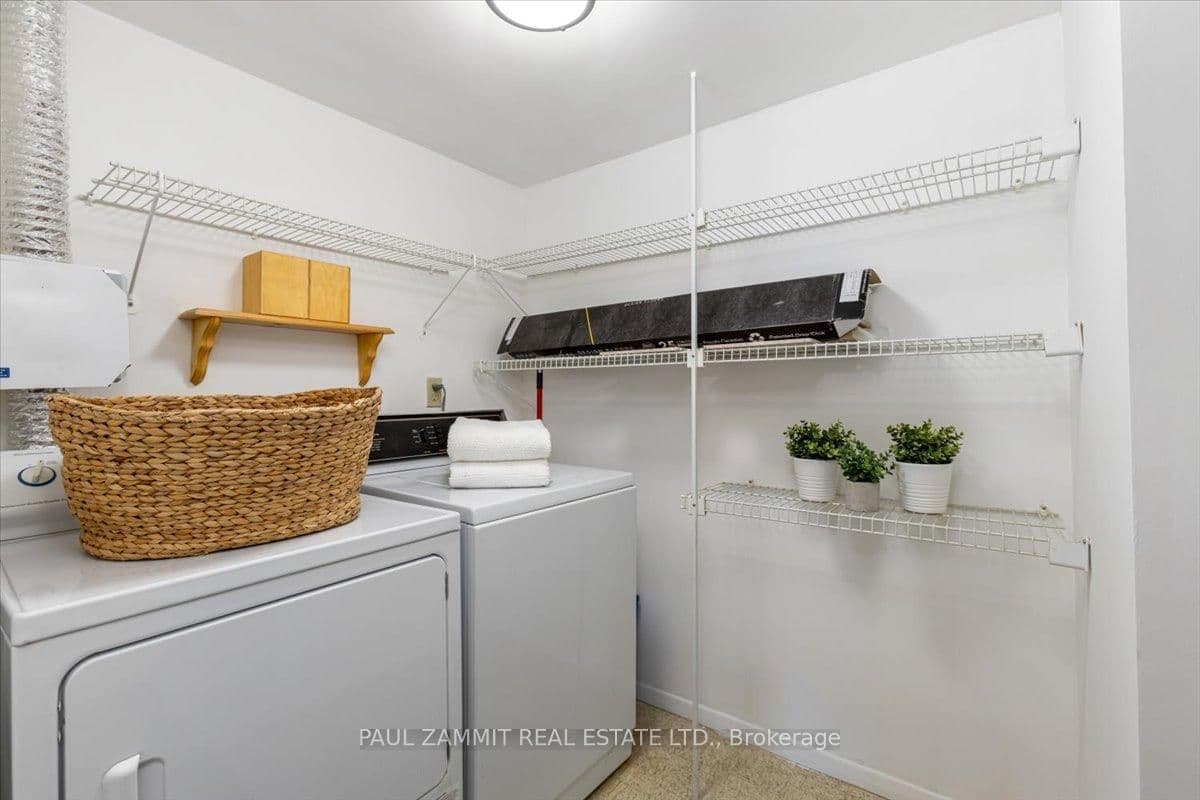 7811 Yonge Street, Unit 701 thumbnail 29