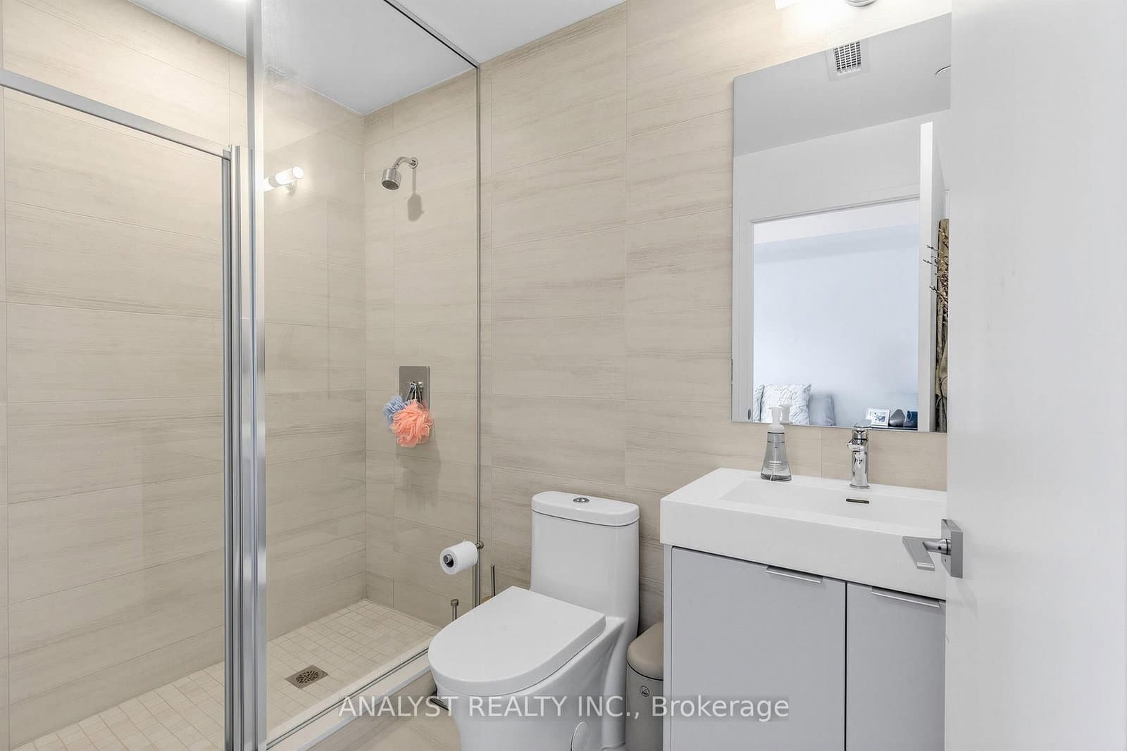 498 Caldari Road, Unit 522 thumbnail 14
