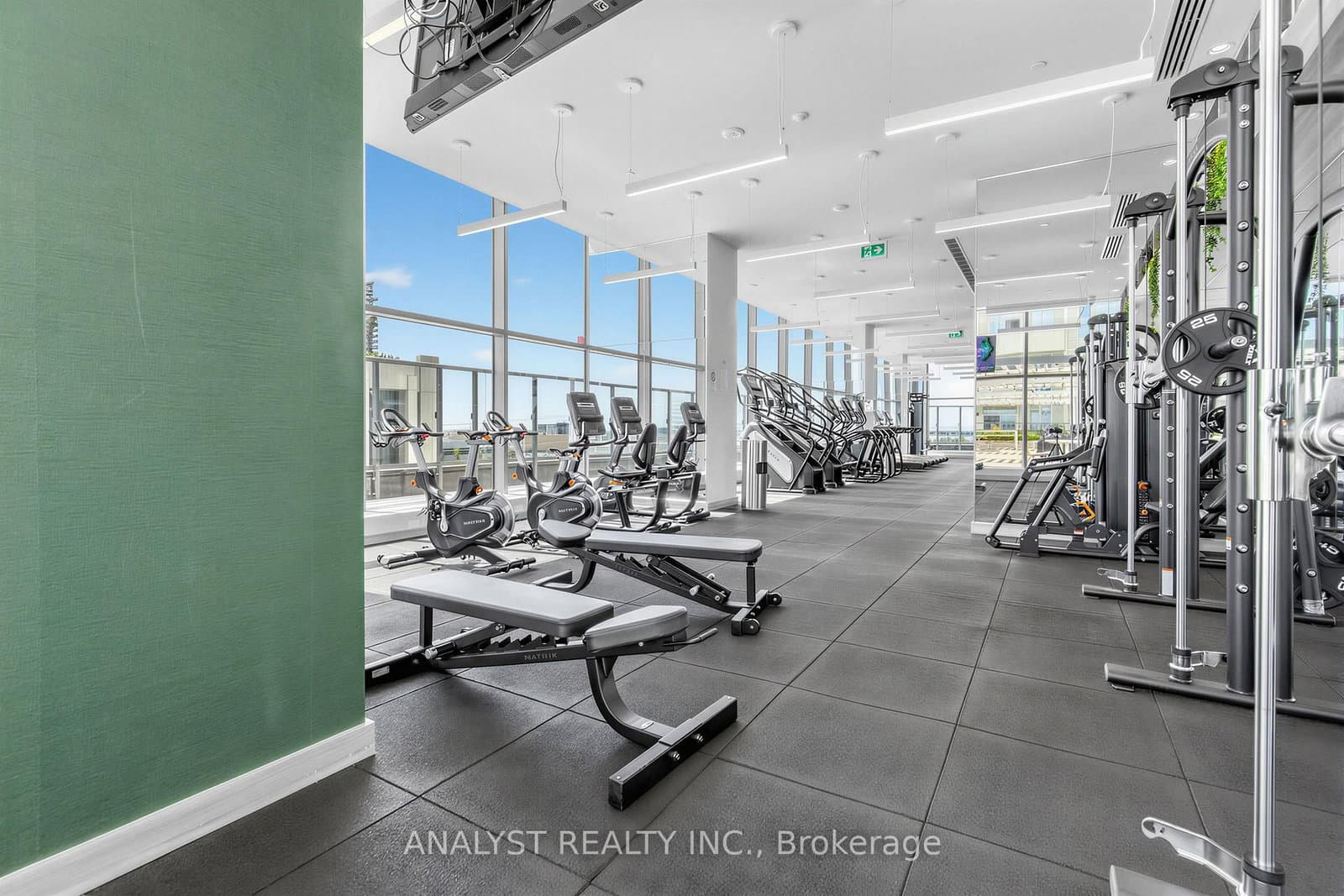 498 Caldari Road, Unit 522 thumbnail 19