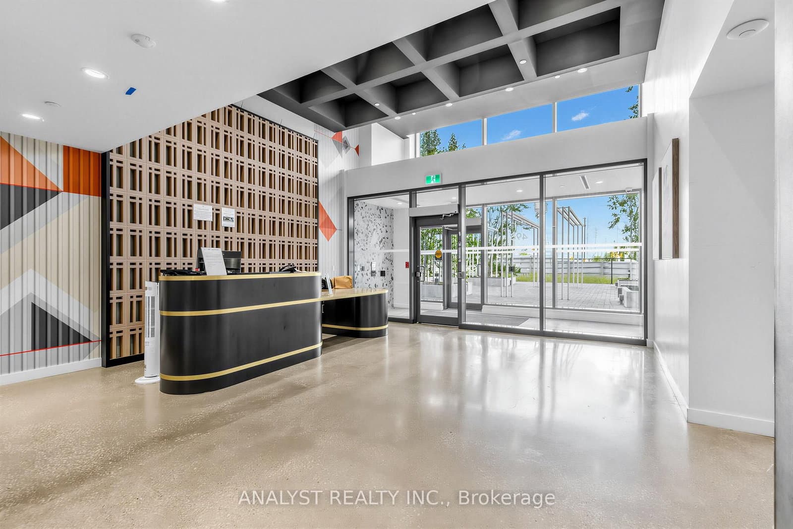 498 Caldari Road, Unit 522 thumbnail 28