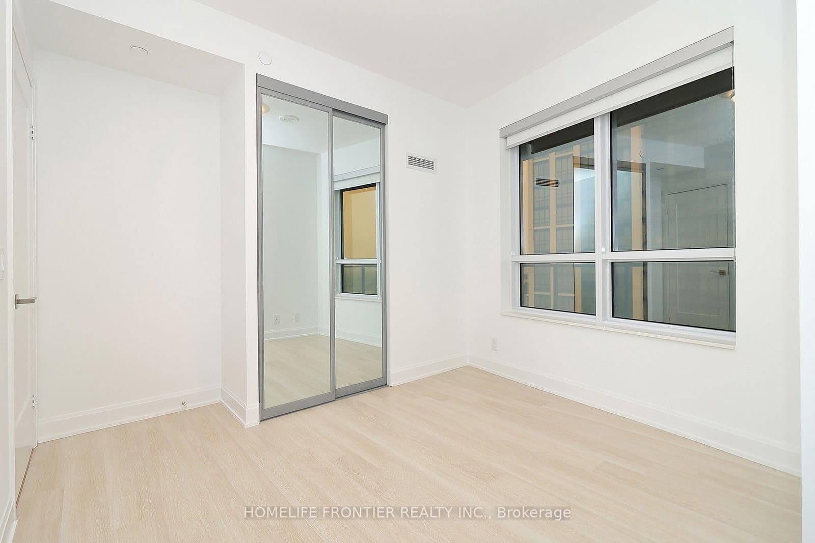 12 Gandhi Lane, Unit 1606 thumbnail 8