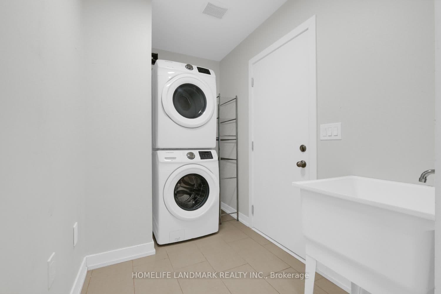 217 Salterton Circle thumbnail 6