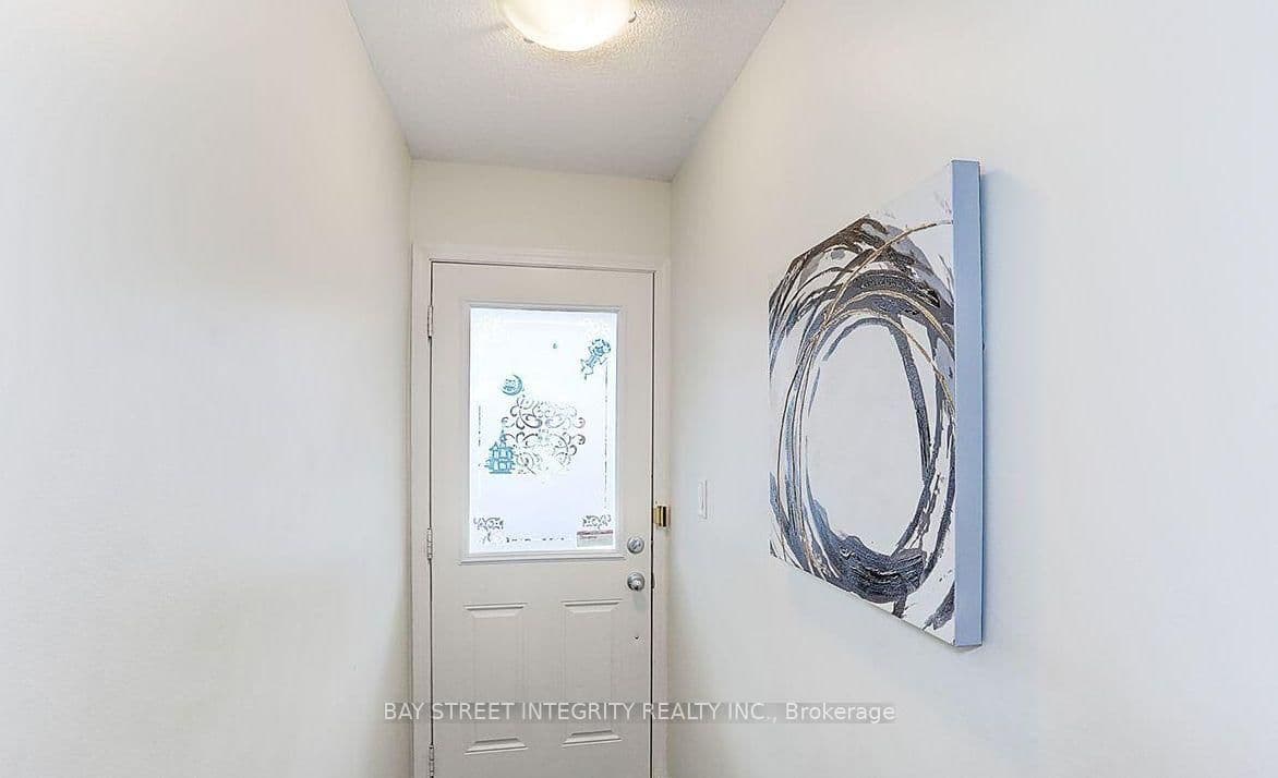 2199 Bur Oak Avenue thumbnail 2