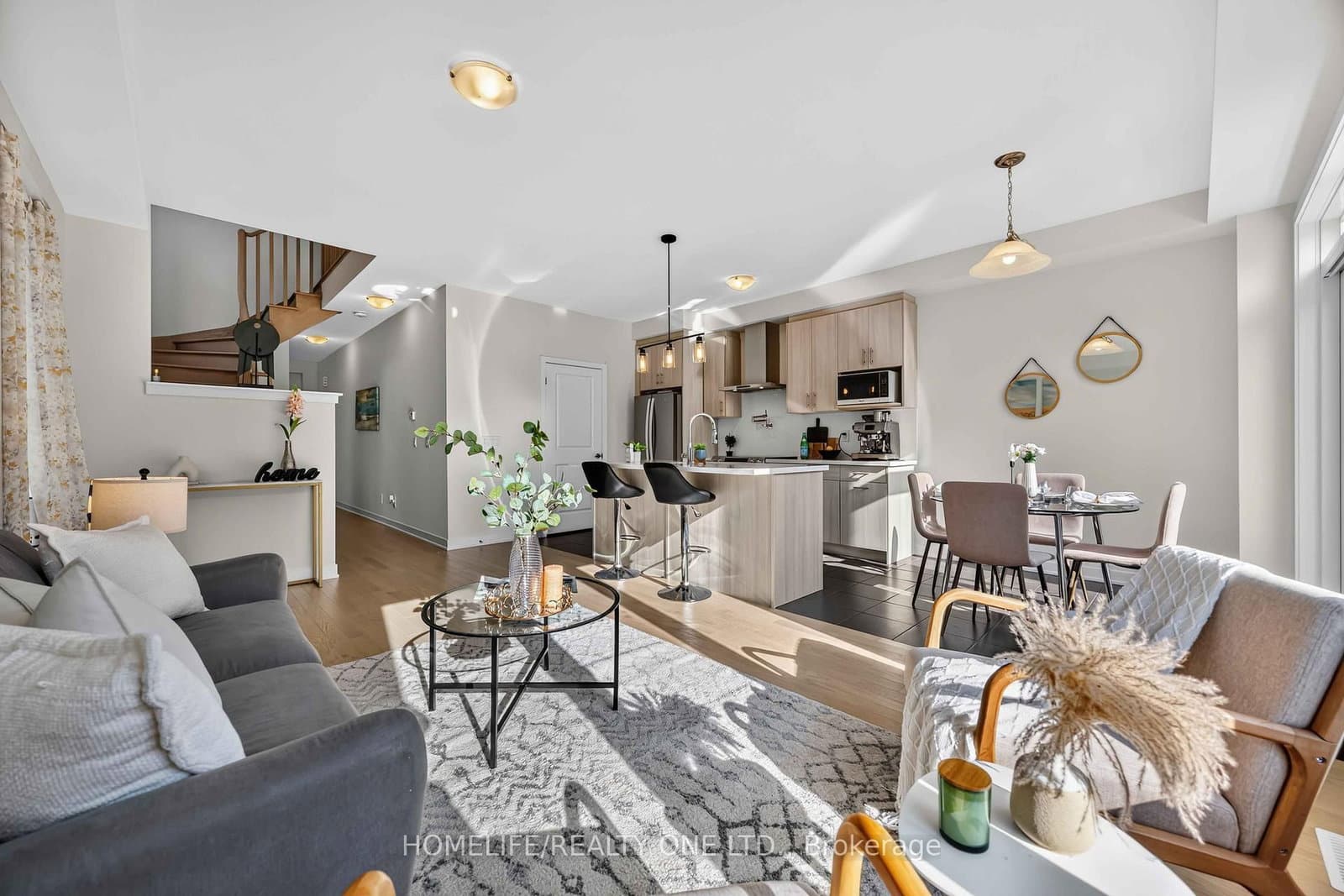 10 Harvey Bunker Crescent thumbnail 12