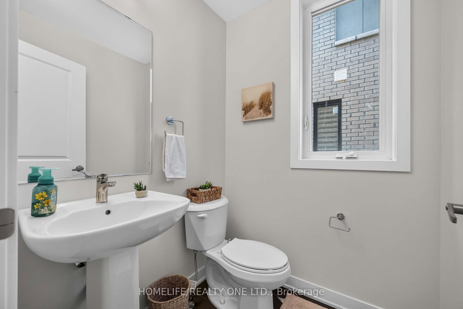 10 Harvey Bunker Crescent thumbnail 25