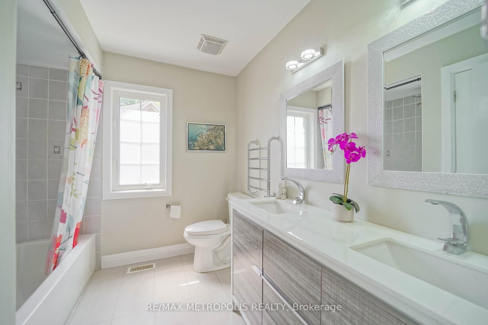 114 Selwyn Road thumbnail 36