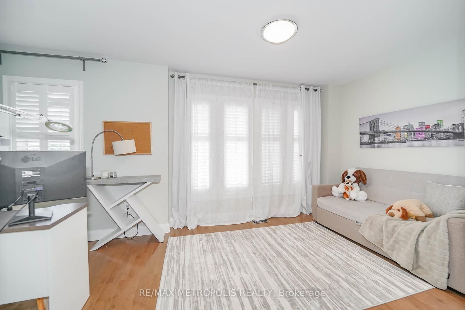 114 Selwyn Road thumbnail 37