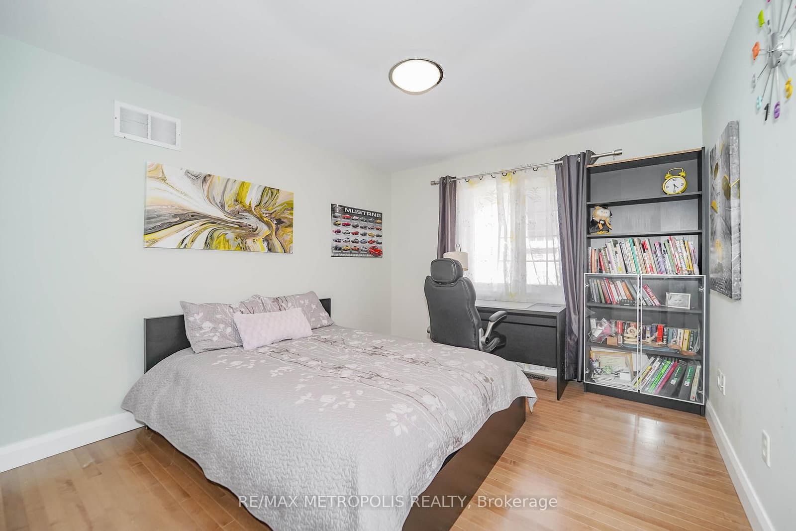 114 Selwyn Road thumbnail 40