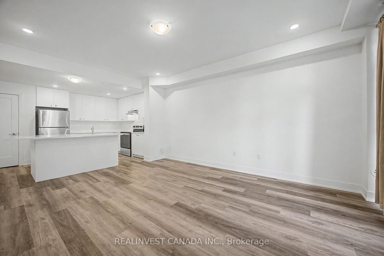 3 Bond Crescent, Unit 10 thumbnail 16