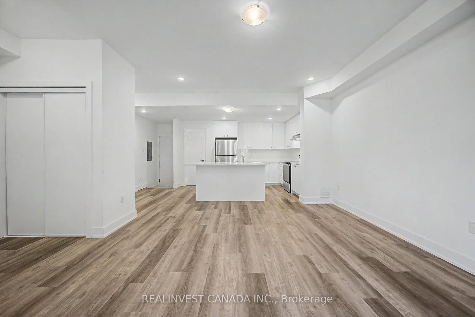 3 Bond Crescent, Unit 10 thumbnail 17