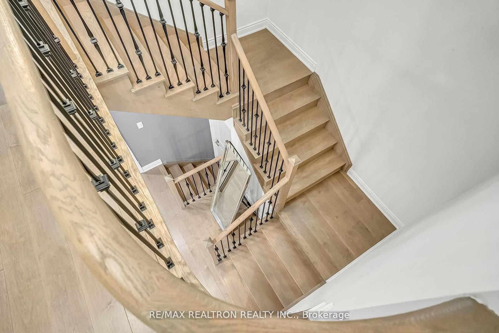 135 Prairie Rose Drive thumbnail 21