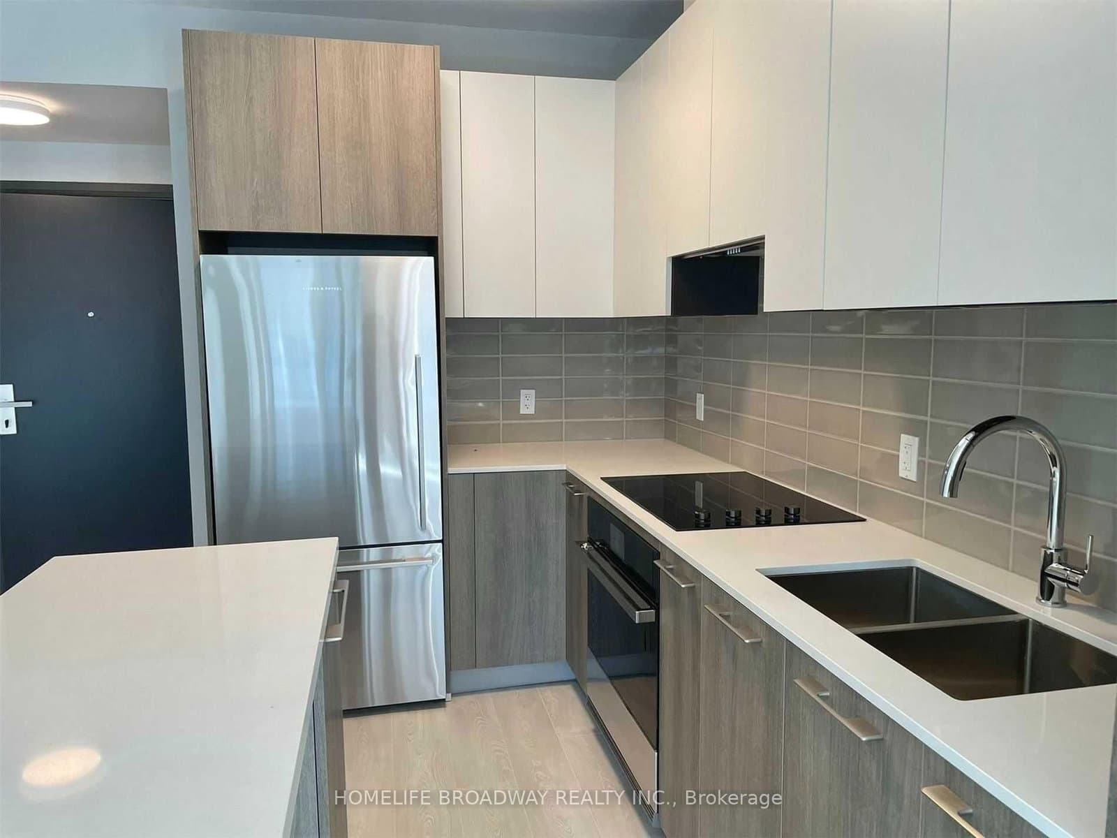 38 Water Walk Drive, Unit 802 thumbnail 3