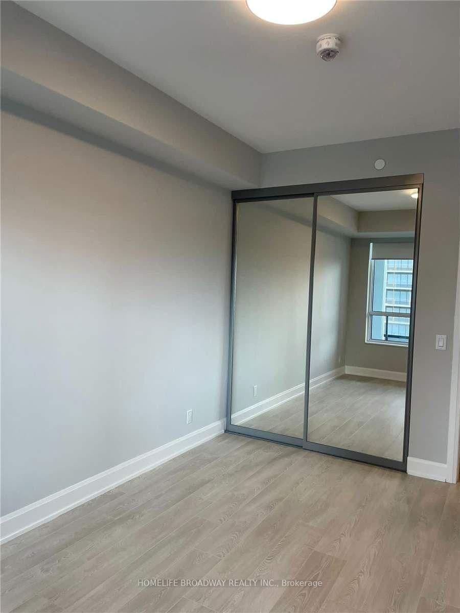 38 Water Walk Drive, Unit 802 thumbnail 6