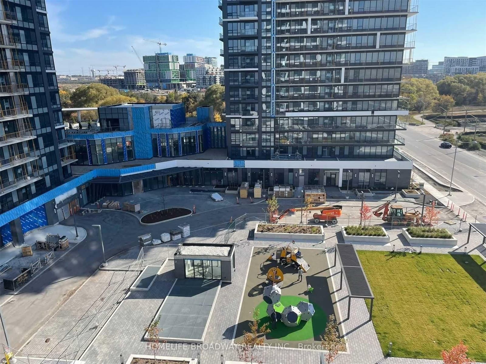 38 Water Walk Drive, Unit 802 thumbnail 8