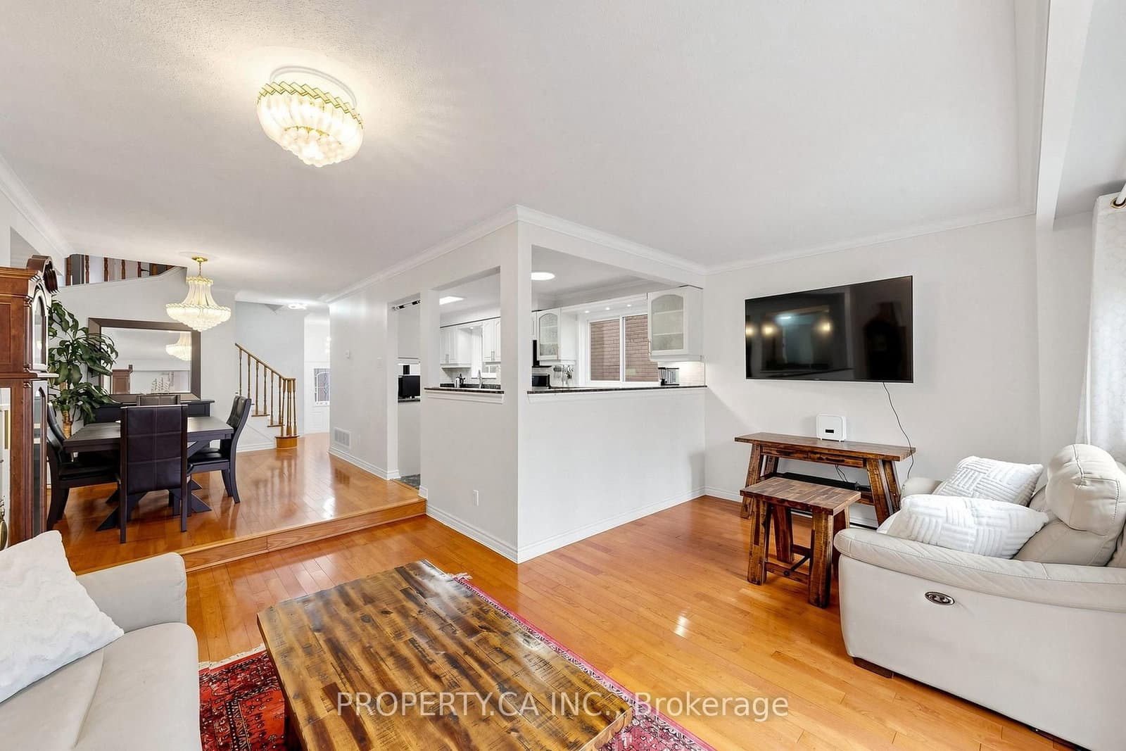 80 Peter Andrew Crescent thumbnail 8