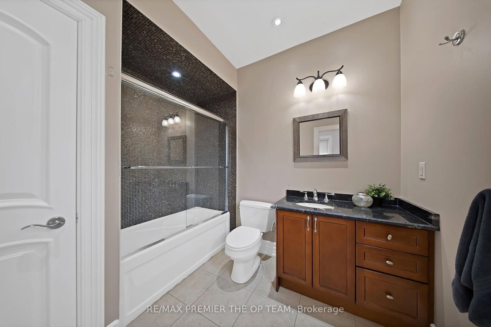 62 Autumn Grove Court thumbnail 36