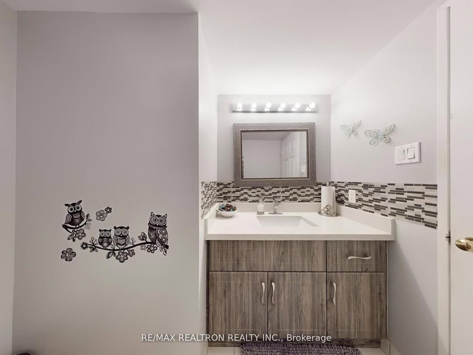 40 Harding Boulevard W, Unit 1015 thumbnail 32