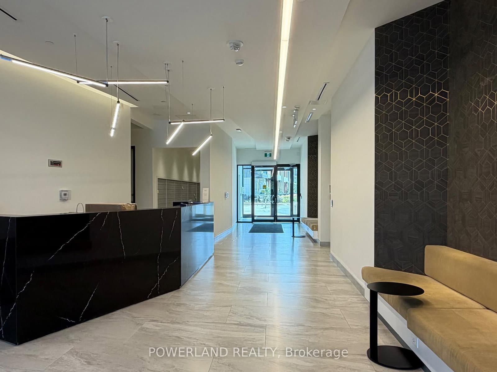 2 David Eyer Road, Unit 828 thumbnail 4