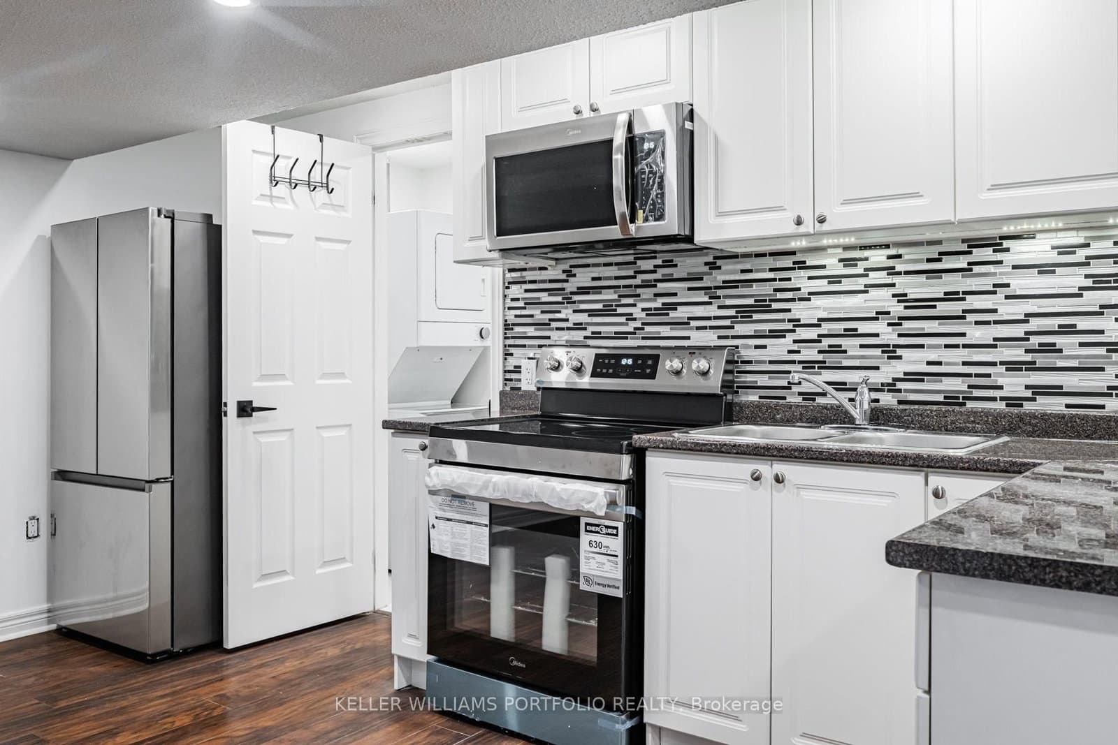 131 Bachman Drive, Unit Lower thumbnail 11