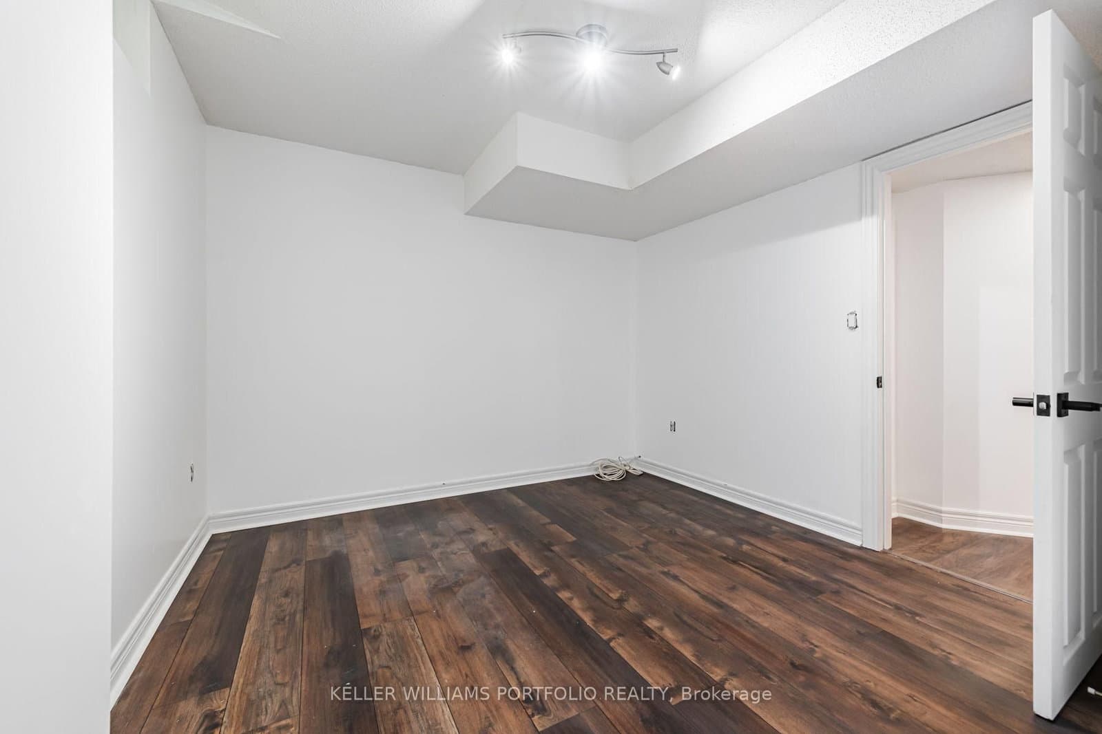 131 Bachman Drive, Unit Lower thumbnail 7