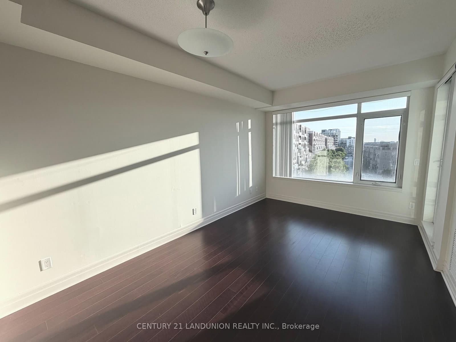 8110 Birchmount Road, Unit 503 thumbnail 4