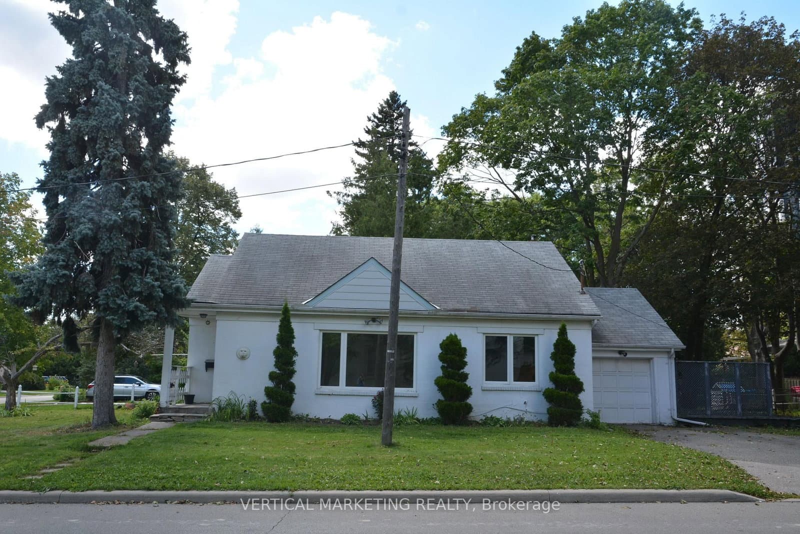 30 Highland Park Boulevard thumbnail 5