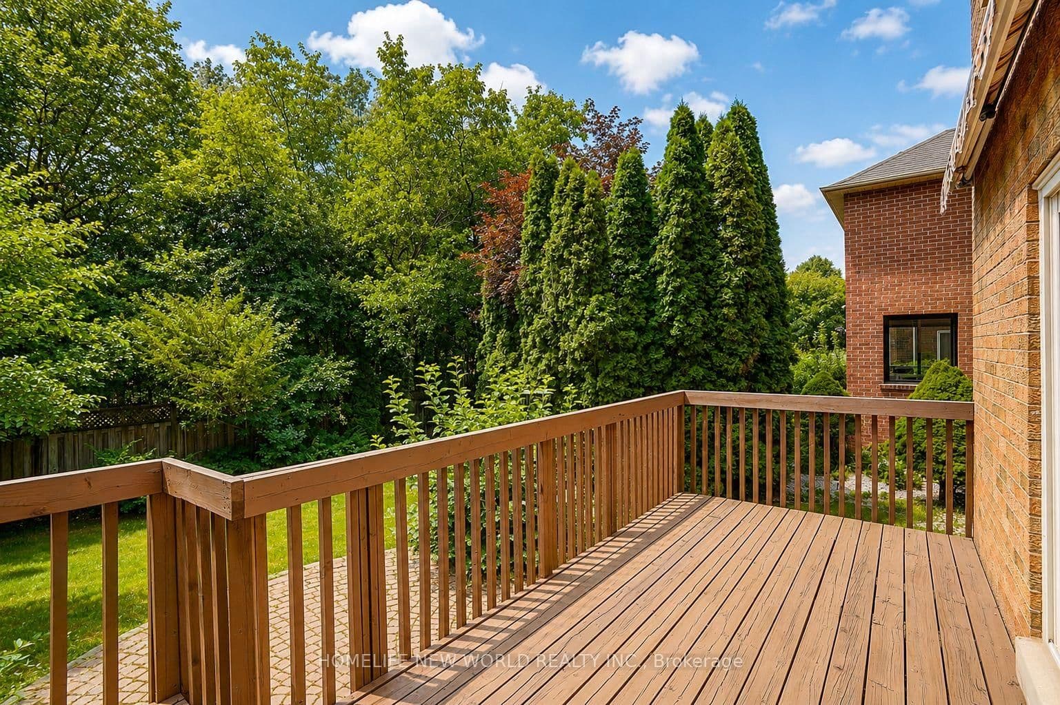 51 Leighland Drive thumbnail 47