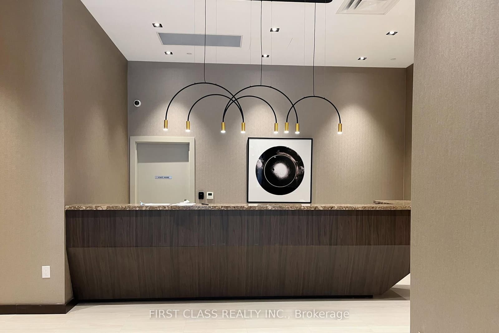 60 Honeycrisp Crescent, Unit 1017 thumbnail 3