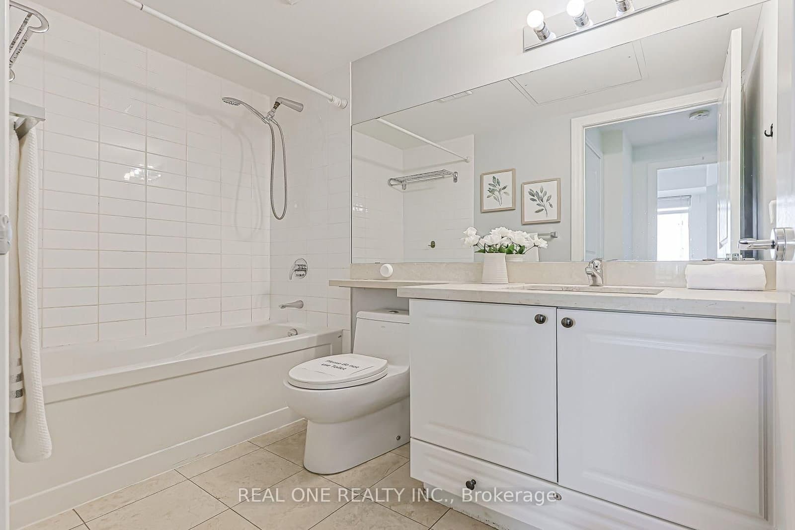 111 Upper Duke Crescent, Unit 214 thumbnail 28