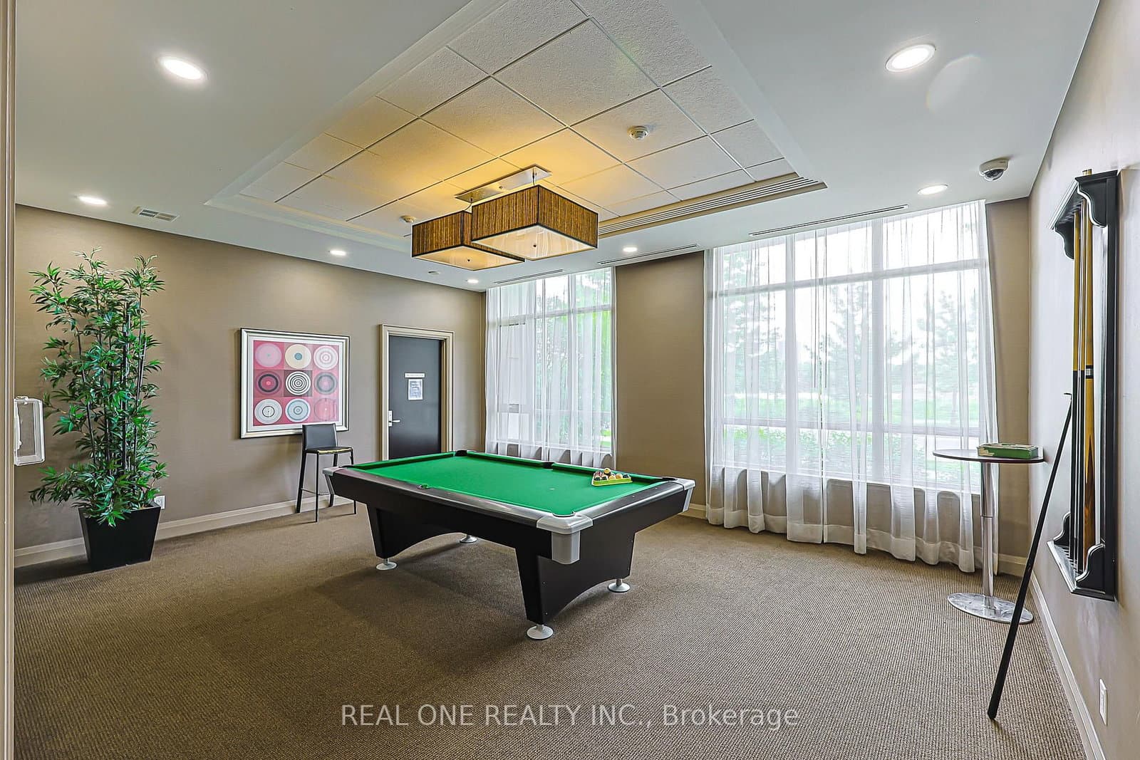 111 Upper Duke Crescent, Unit 214 thumbnail 47