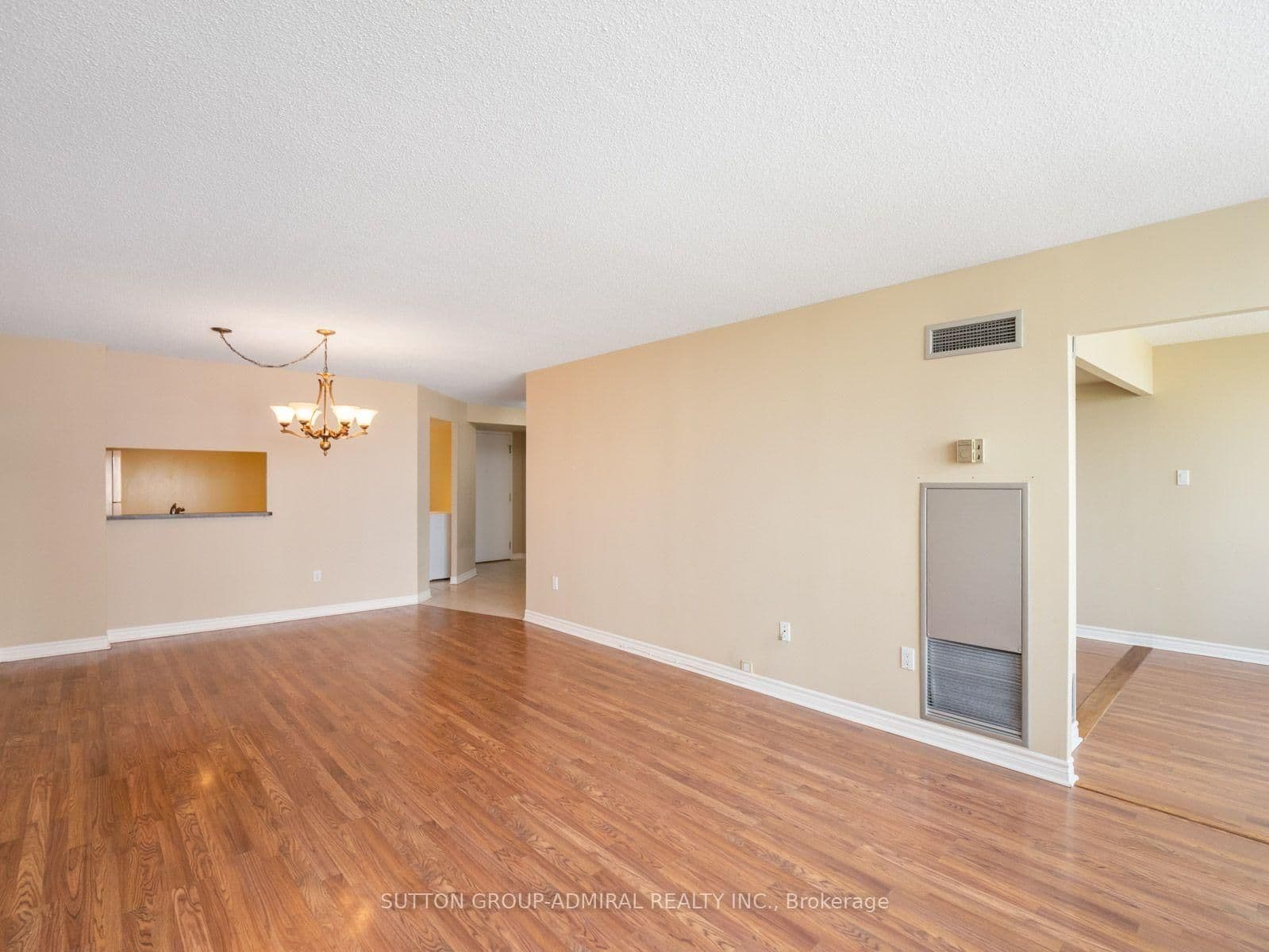 7420 Bathurst Street, Unit 1012 thumbnail 9