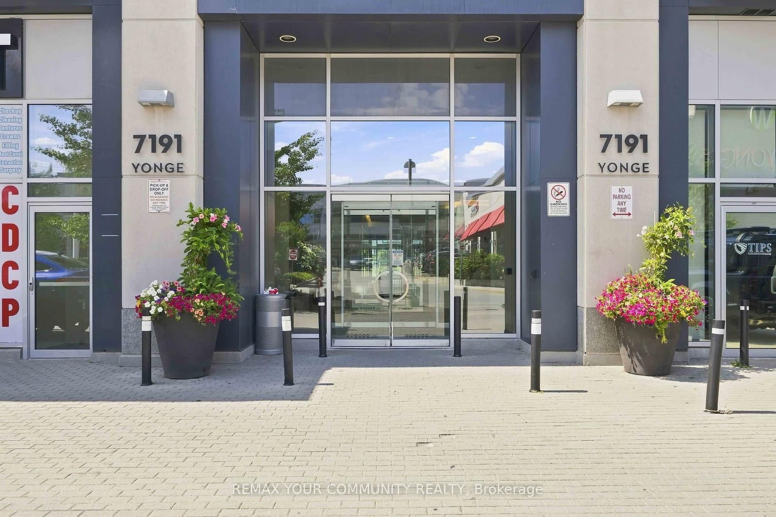 7191 Yonge Street, Unit 412 thumbnail 31