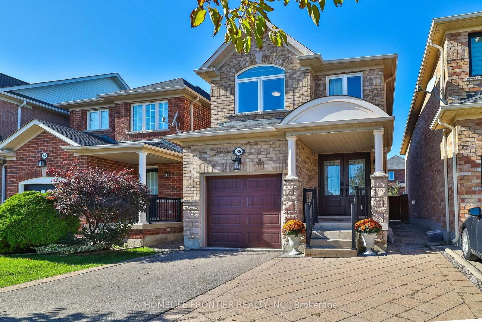 86 Venice Gate Drive - Image 1