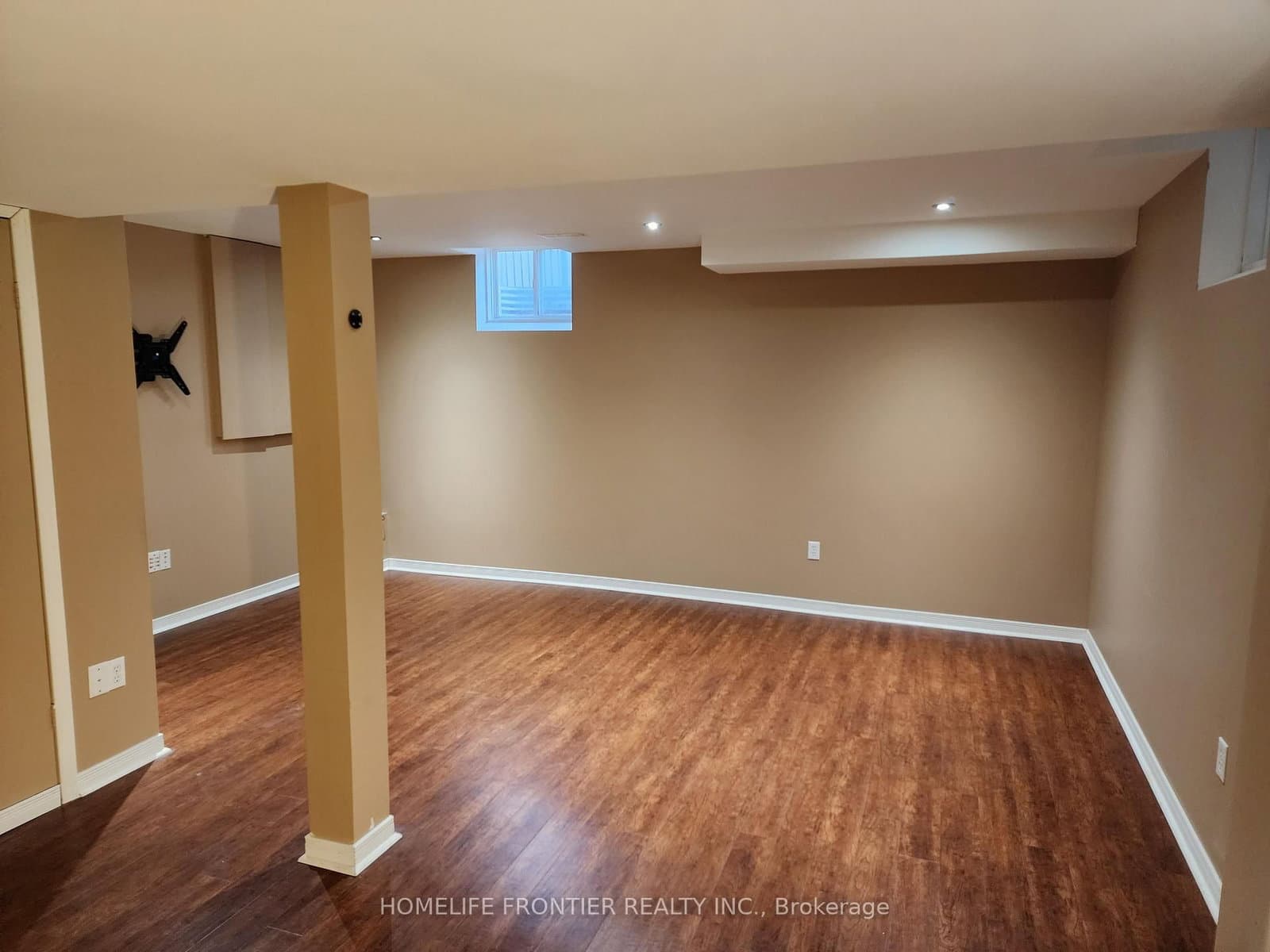 86 Venice Gate Drive thumbnail 49