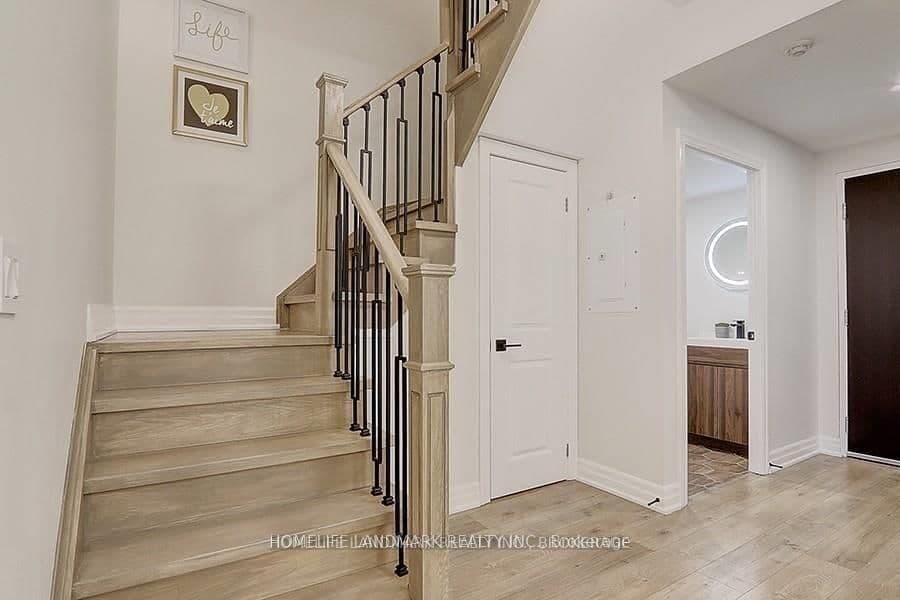 8110 Birchmount Road, Unit 912 thumbnail 15