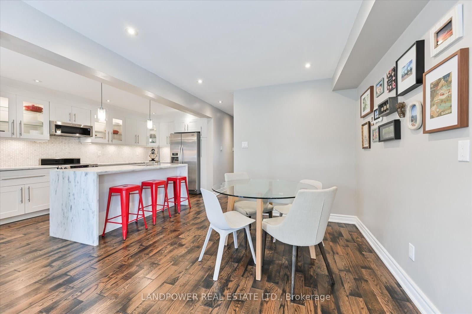 9 McCoy Court thumbnail 14