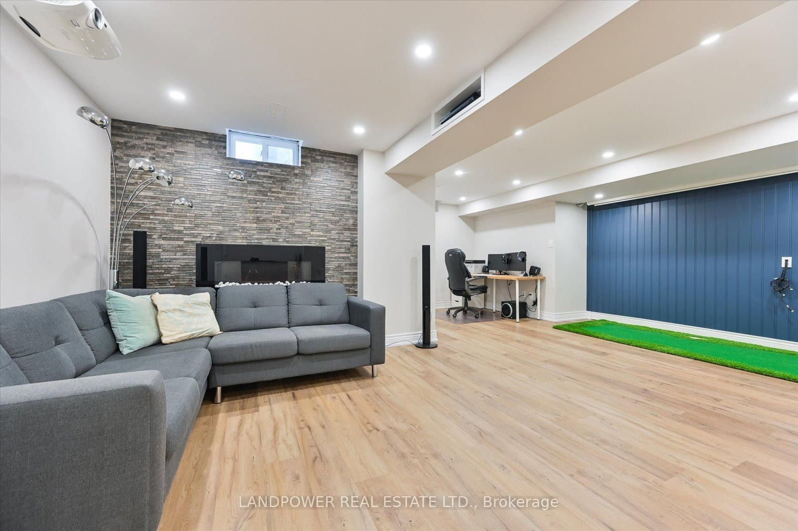 9 McCoy Court thumbnail 35