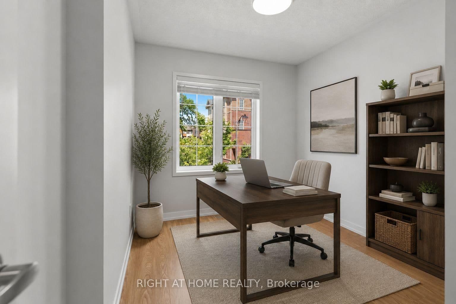 206 Harding Park Street thumbnail 18
