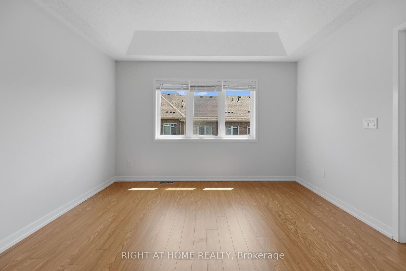 206 Harding Park Street thumbnail 23