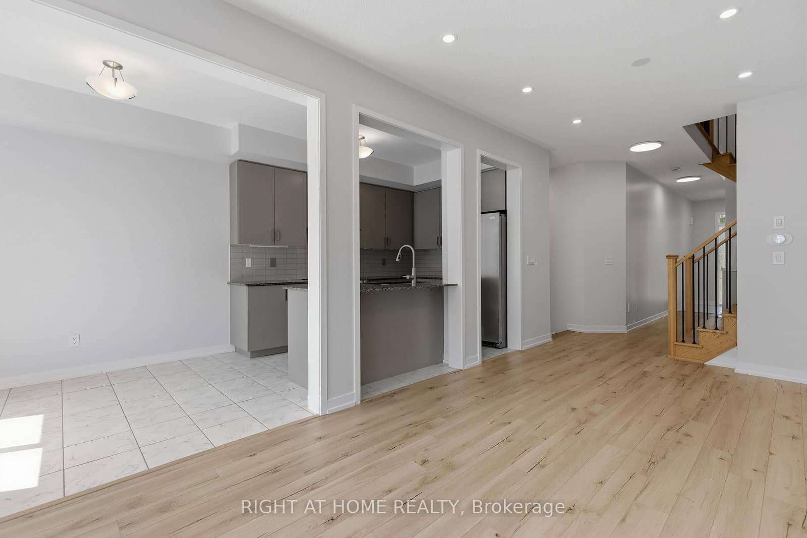 206 Harding Park Street thumbnail 9