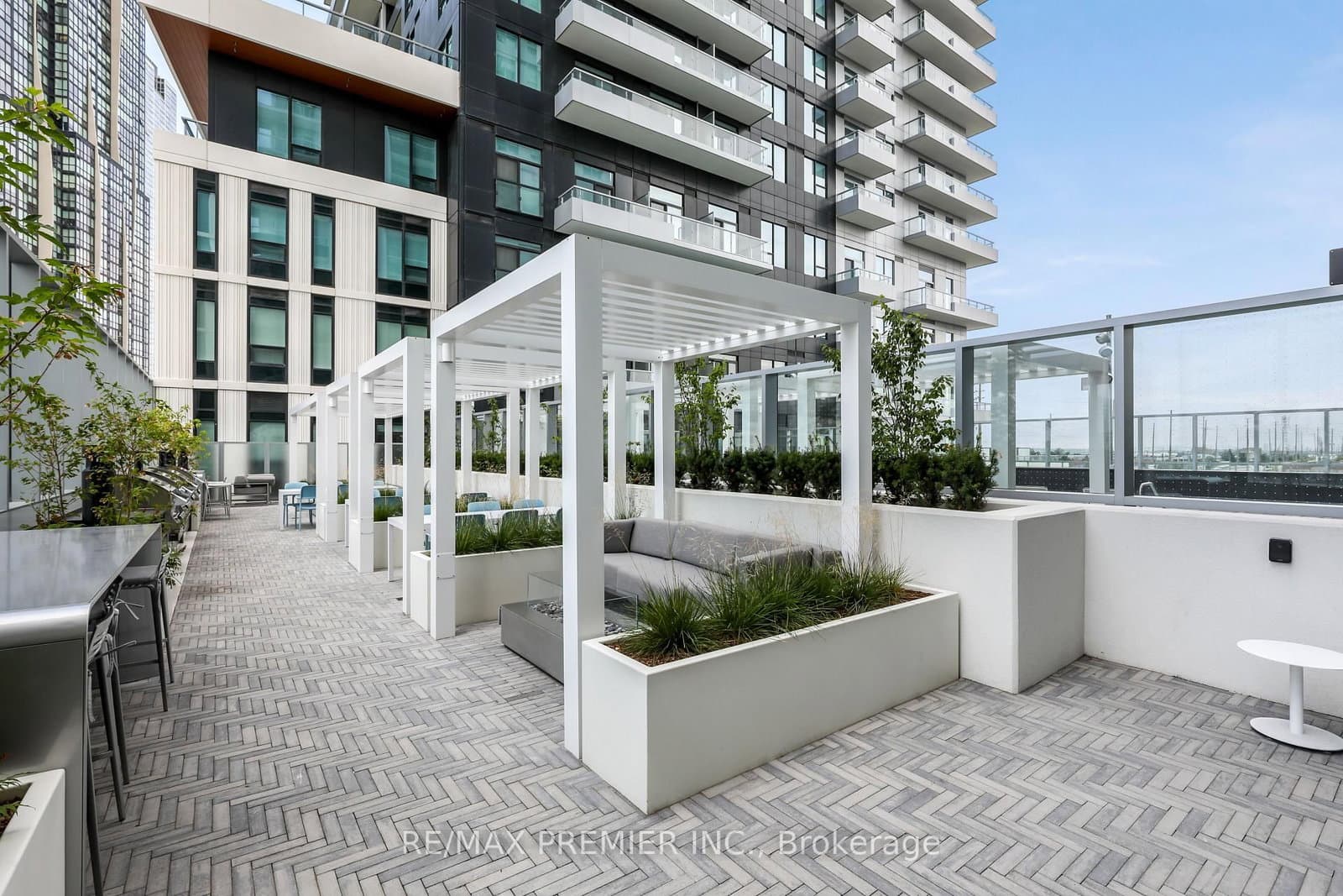 5 Meadowdale Road, Unit 1209 thumbnail 29