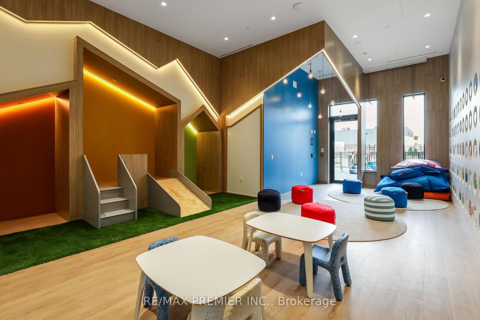 5 Meadowdale Road, Unit 1209 thumbnail 30